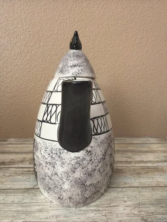 Cats By Nina Lyman Black Cat Ceramic Teapot 9" Pre-owned - Picture 13 of 15